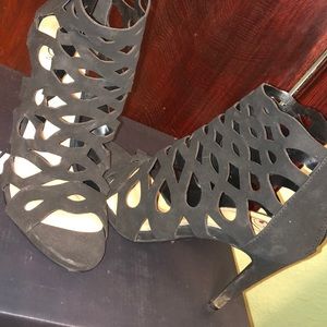 Black open toe heels